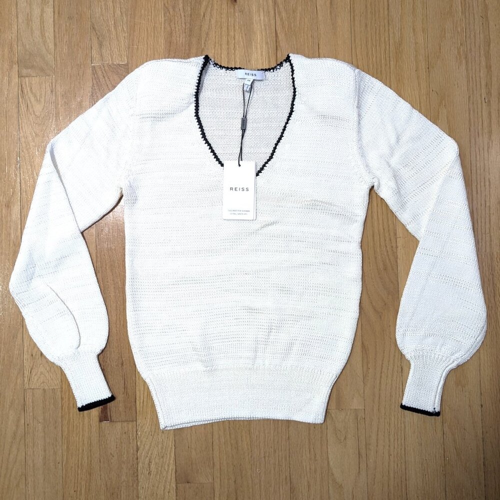 SOLD - REISS Talia V-Neck Knitted Jumper in Cream Size XS (NEW WITH TAGS)